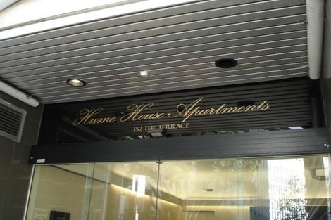 Photo of property in Hume House, 152 The Terrace, Wellington Central, Wellington, 6011