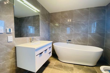 Photo of property in 21 Hangar Lane, Whenuapai, Auckland, 0618