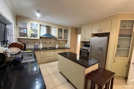 Photo of property in 15 Sturdee Road, Manurewa, Auckland, 2102