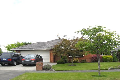 Photo of property in 12 Millcroft Place, Parklands, Christchurch, 8083
