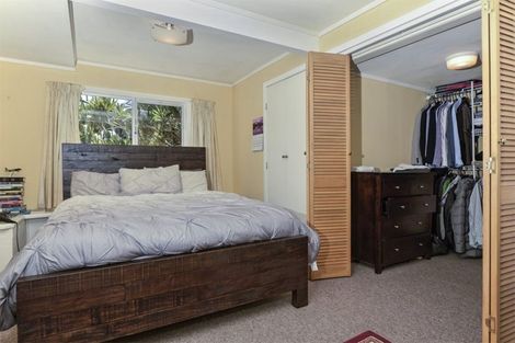 Photo of property in 71 Crawford Avenue, Mangere Bridge, Auckland, 2022