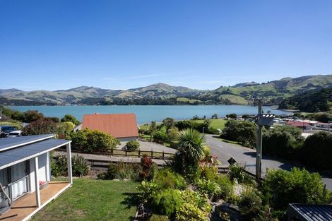 Photo of property in 18 Haywards Lane, Duvauchelle, 7581