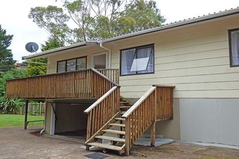 Photo of property in 8 Woodside Road, Massey, Auckland, 0614