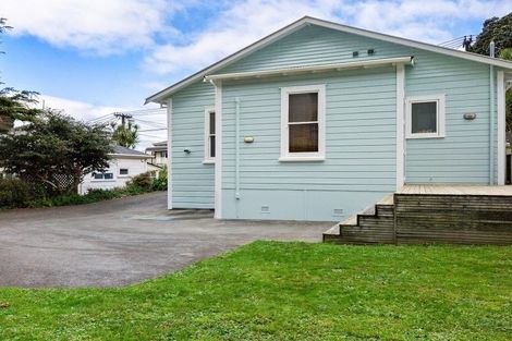 Photo of property in 38 Todman Street, Brooklyn, Wellington, 6021