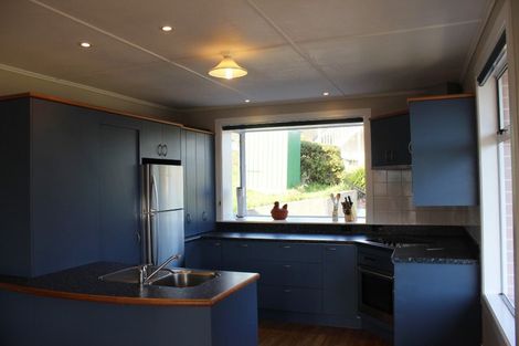 Photo of property in 38 Gresham Street, Tainui, Dunedin, 9013