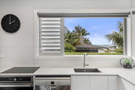 Photo of property in 1/2a Earnoch Avenue, Takapuna, Auckland, 0622