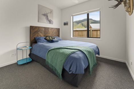 Photo of property in 17 Huntaway Close, Stoke, Nelson, 7011