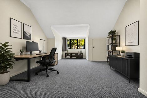 Photo of property in 60 Futuna Close, Karori, Wellington, 6012