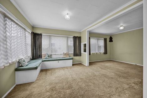 Photo of property in 77 Victoria Street, Hawera, 4610