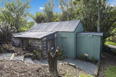 Photo of property in 45 View Road, Hikurangi, 0114