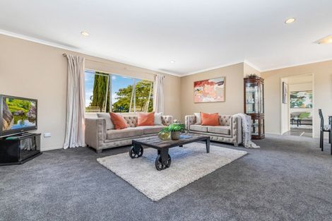 Photo of property in 31 Church Road, Ardmore, Papakura, 2582