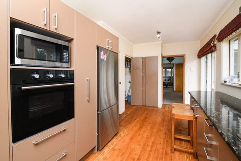 Photo of property in 125 Heretaunga Street, Palmerston North, 4414