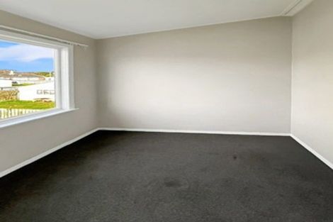 Photo of property in 18-24 Devon Crescent, Bulls, 4818