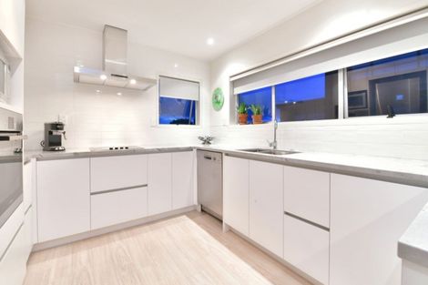 Photo of property in 3/252 Hibiscus Coast Highway, Orewa, 0931