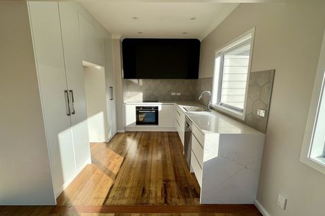 Photo of property in 2/55 Aramoana Avenue, Devonport, Auckland, 0624
