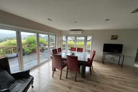 Photo of property in 132 Kittiwake Drive, Schnapper Rock, Auckland, 0632