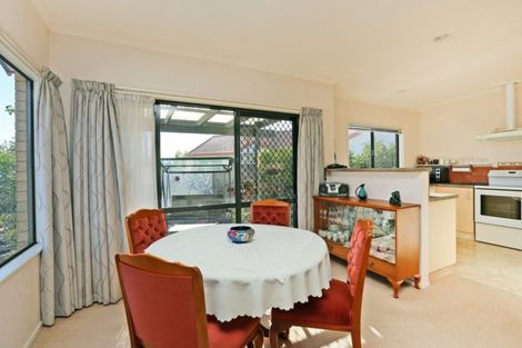 Photo of property in 11 Beaufort Place, Taradale, Napier, 4112