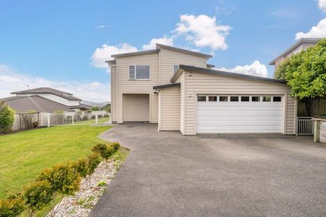 Photo of property in 18 Milford Street, Aotea, Porirua, 5024