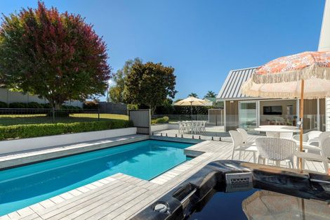 Photo of property in 60r Carmichael Road, Bethlehem, Tauranga, 3110