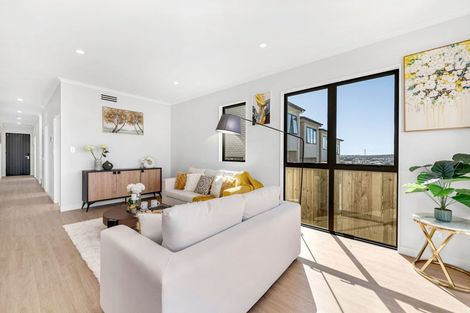 Photo of property in 28 Adamson Road, Flat Bush, Auckland, 2019