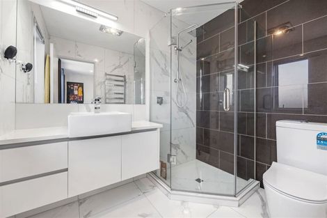 Photo of property in 39 Hikuawa Road, Flat Bush, Auckland, 2019