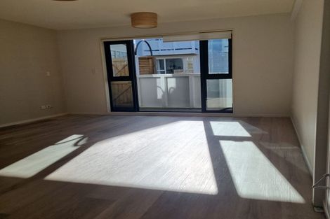 Photo of property in Pirie Street Townhouses, 35u2 Pirie Street, Mount Victoria, Wellington, 6011