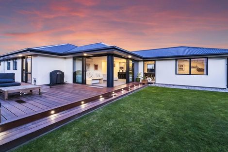Photo of property in 3 Guyon Street, Marshland, Christchurch, 8083