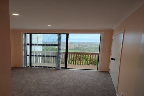 Photo of property in 111b Colwill Road, Massey, Auckland, 0614