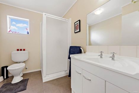 Photo of property in 51b Pleasant Road, Glen Eden, Auckland, 0602