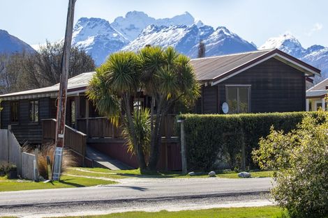 Photo of property in 15 Mull Street, Glenorchy, 9372
