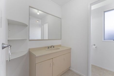 Photo of property in 20 Peppertree Glade, Kelvin Grove, Palmerston North, 4414