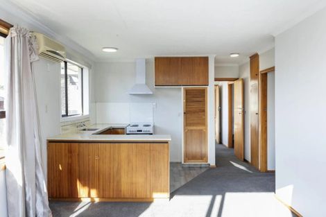 Photo of property in 11 Eglinton Street, Avondale, Christchurch, 8061
