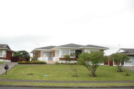 Photo of property in 26 Walworth Avenue, Pakuranga Heights, Auckland, 2010