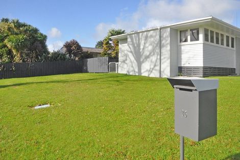 Photo of property in 35 Matai Street, Waiuku, 2123