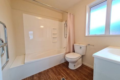 Photo of property in 672a Ferry Road, Woolston, Christchurch, 8023