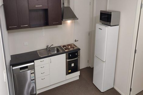 Photo of property in 5 Hazel Glen, Bayview, Auckland, 0629