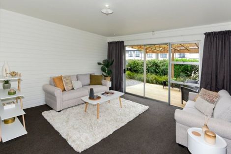 Photo of property in 2/73 Harewood Road, Papanui, Christchurch, 8053