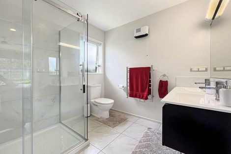 Photo of property in 65 Capriana Drive, Karaka, Papakura, 2113