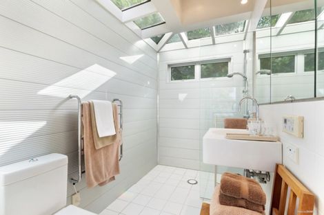 Photo of property in 145 Barnard Street, Wadestown, Wellington, 6012