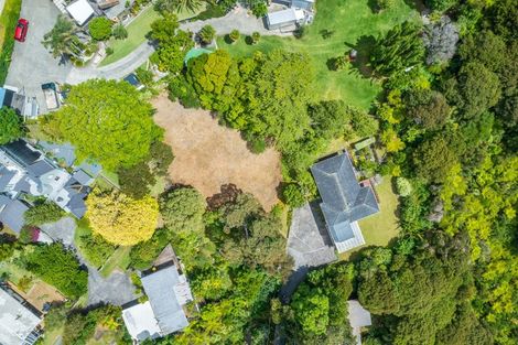 Photo of property in 28 Girrahween Drive, Totara Vale, Auckland, 0629