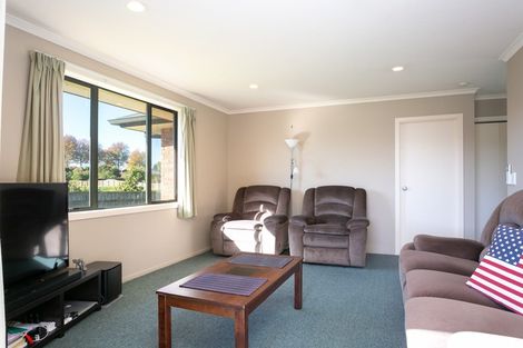 Photo of property in 3 Grace Avenue, Leamington, Cambridge, 3432