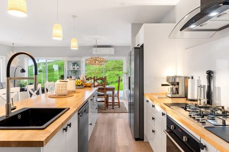 Photo of property in 225 Wheatstone Road, Wainui, Gisborne, 4073