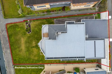 Photo of property in 39 Waikawa Road, Picton, 7220
