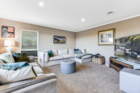 Photo of property in 27 Heathfield Avenue, Huntington, Hamilton, 3210