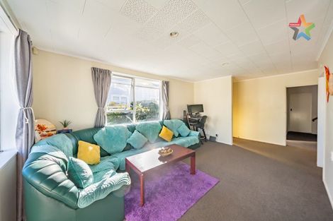 Photo of property in 61a Bristol Square, Hutt Central, Lower Hutt, 5010
