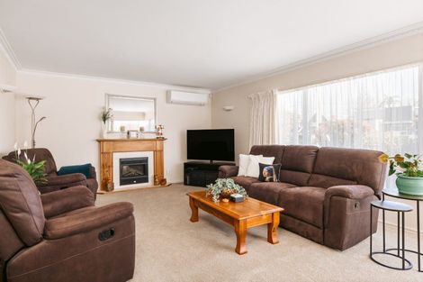 Photo of property in 86 Edgecumbe Road, Tauranga, 3110