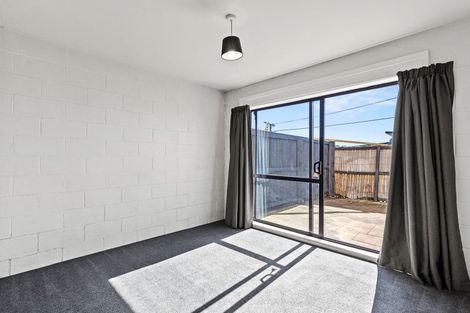Photo of property in 1/267 Pages Road, Wainoni, Christchurch, 8061