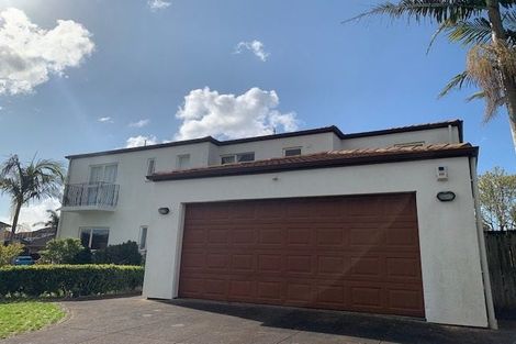 Photo of property in 2 Glastry Close, East Tamaki Heights, Auckland, 2016