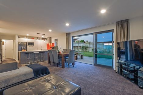 Photo of property in 30 Macdonald Heights, Feilding, 4702