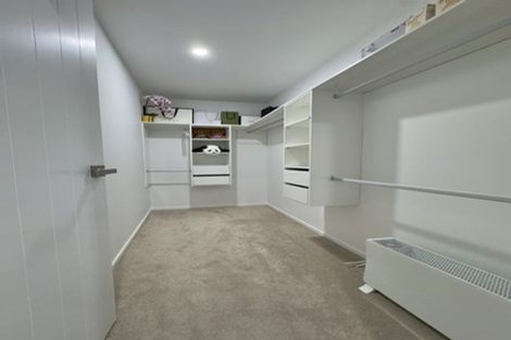 Photo of property in 19d Farwood Drive, Henderson, Auckland, 0612
